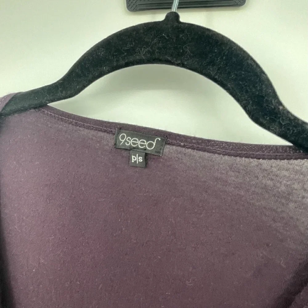9Seed Womens Dress Small V Neck Purple Stretch Pullover Batwing Kimono Knit USA